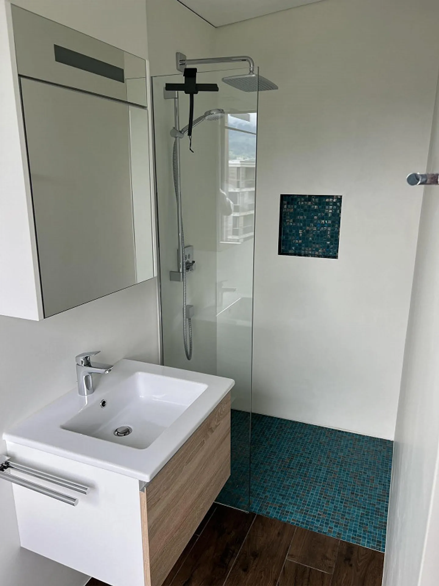 Attico di 4,5 locali da sogno con elevato standard di finitura - Foto 10 di 13