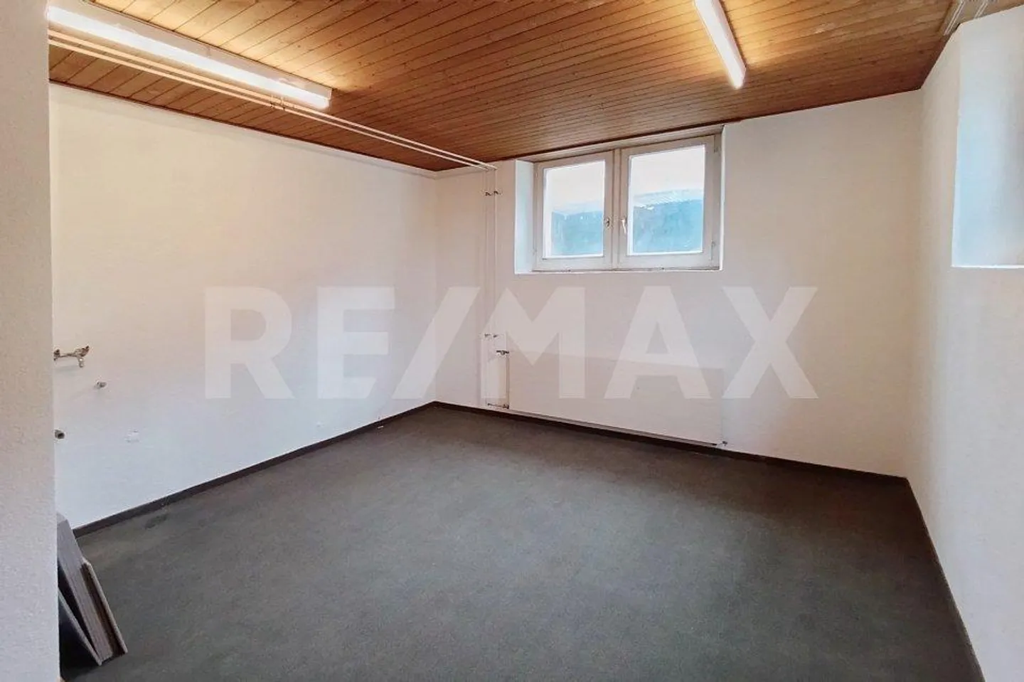 Maison multifamiliale avec 3 appartements attrayants - Photo 8 sur 10