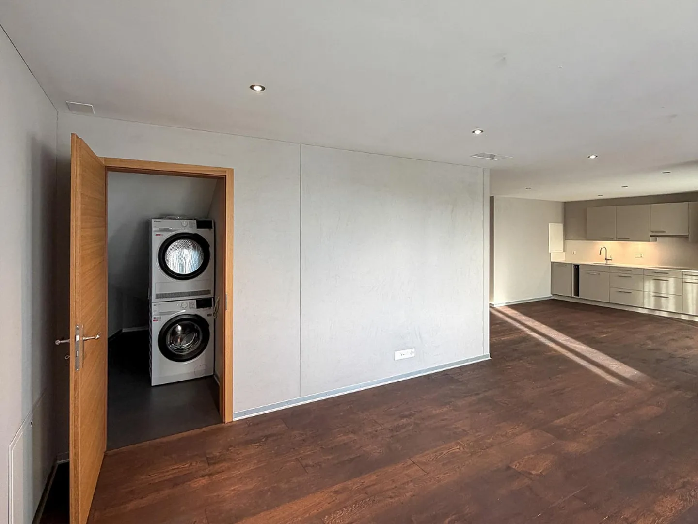 Moderne 2.5 Zimmerwohnung - Foto 8 von 8