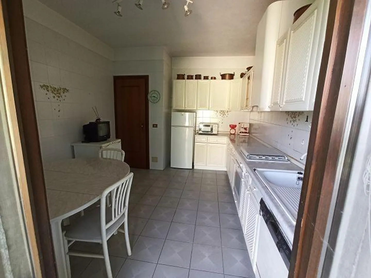 2-Familienhaus im Dorfkern an sehr ruhiger, sonniger Aussichtslage ... - Foto 11 von 46