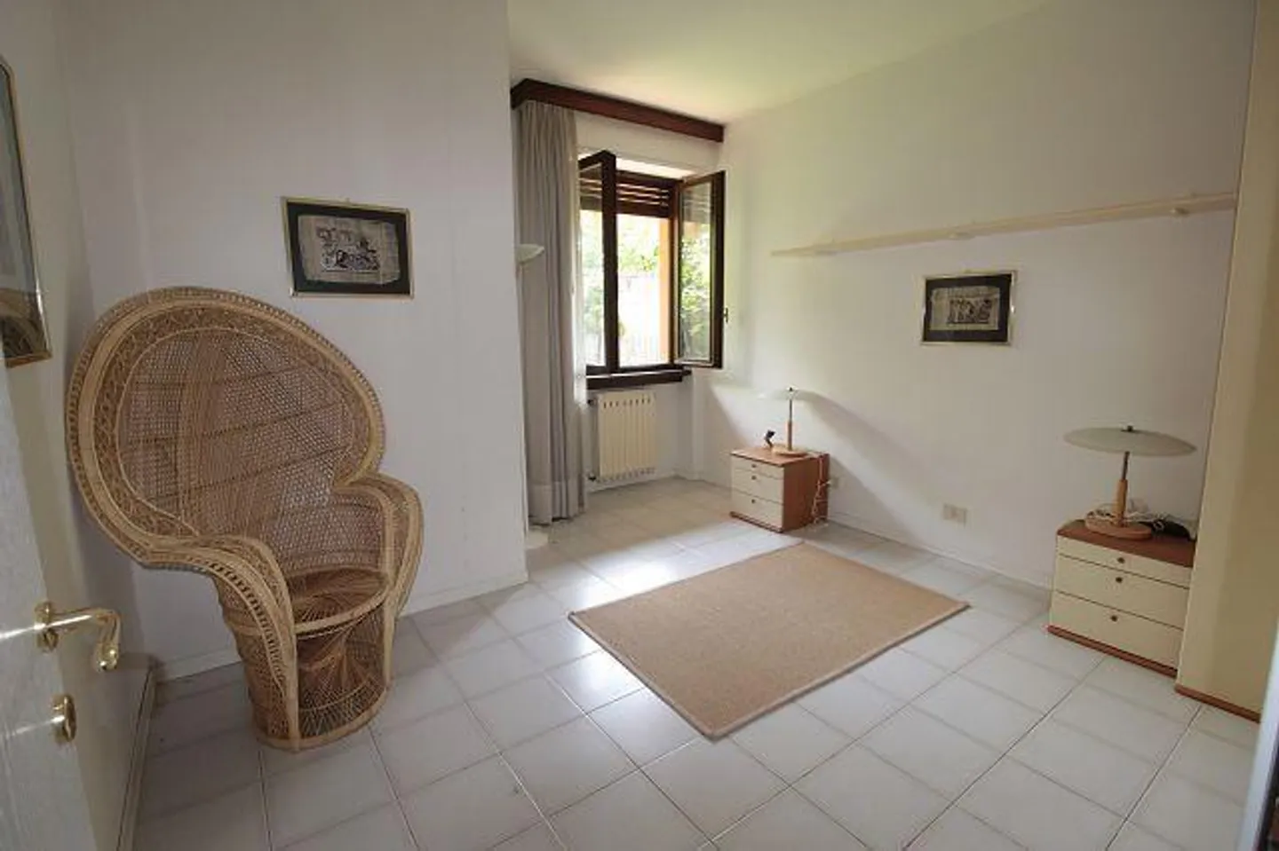 2-Familienhaus im Dorfkern an sehr ruhiger, sonniger Aussichtslage ... - Foto 19 von 46