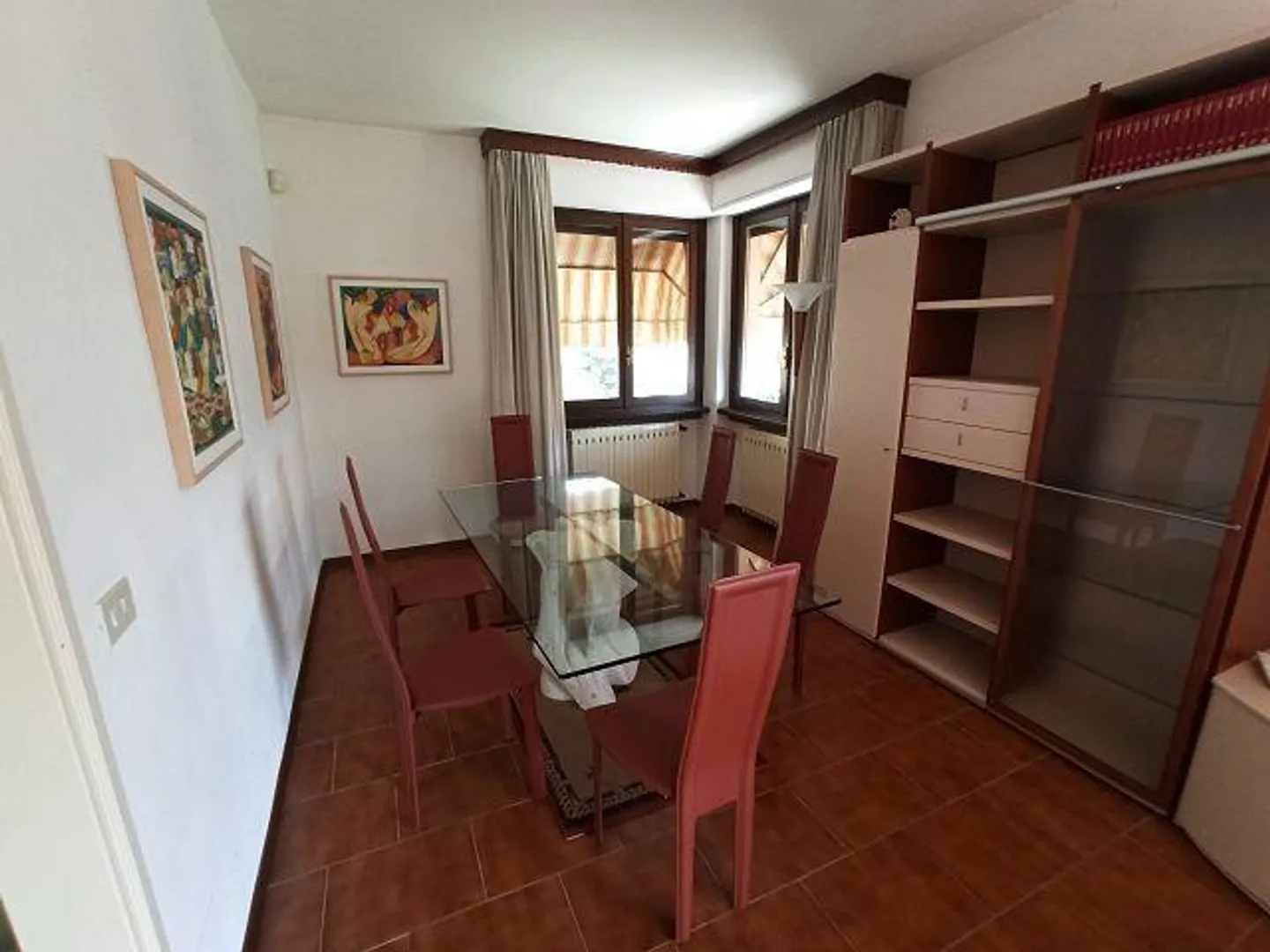 2-Familienhaus im Dorfkern an sehr ruhiger, sonniger Aussichtslage ... - Foto 14 von 46