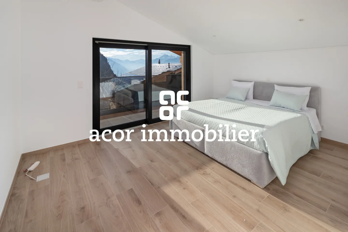 Aussergewöhnliches Chalet in Lens - Foto 7 von 7