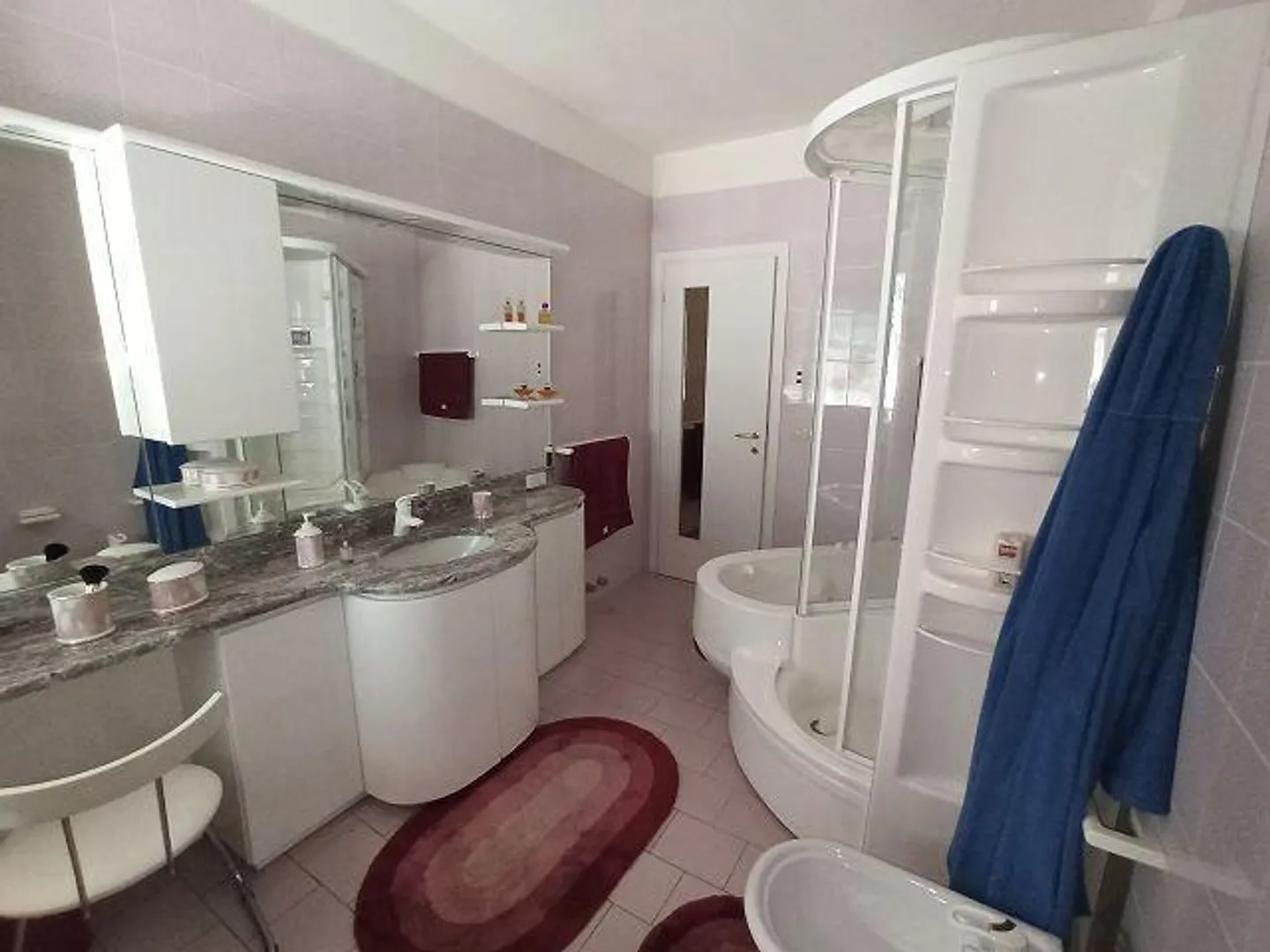 2-Familienhaus im Dorfkern an sehr ruhiger, sonniger Aussichtslage ... - Foto 23 von 46