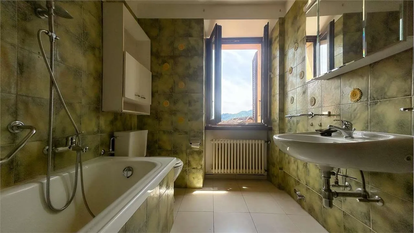 Casa affascinante nel cuore di Neggio - Foto 10 di 13
