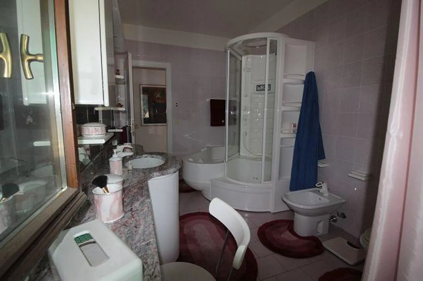 2-Familienhaus im Dorfkern an sehr ruhiger, sonniger Aussichtslage ... - Foto 30 von 46