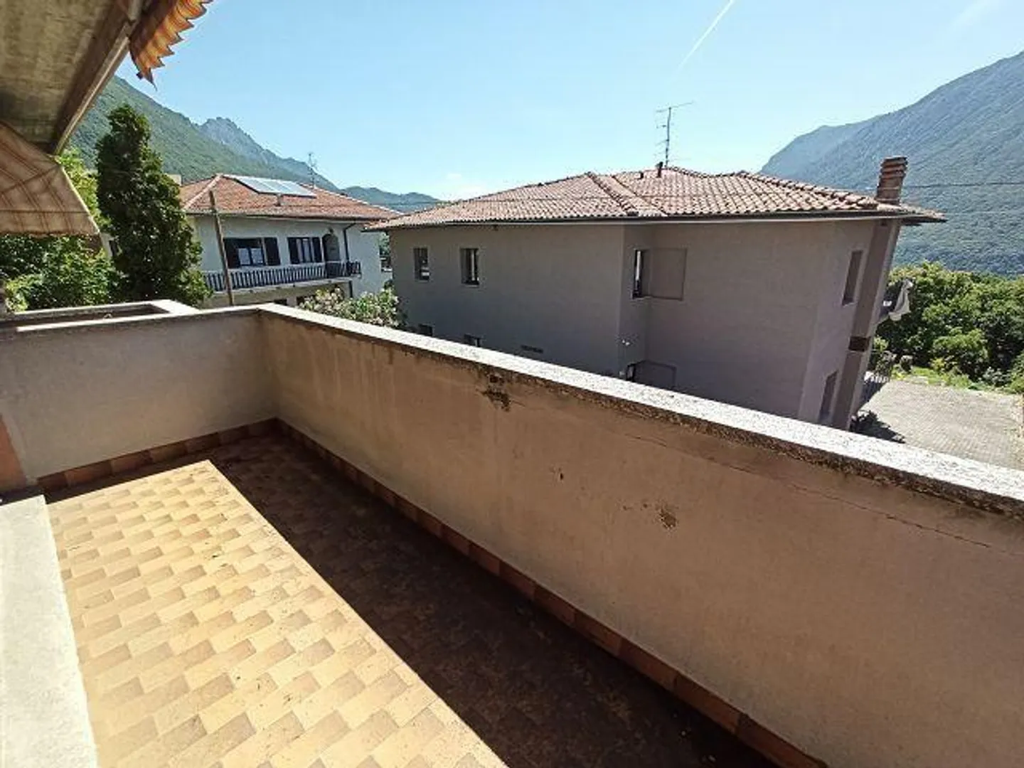 2-Familienhaus im Dorfkern an sehr ruhiger, sonniger Aussichtslage ... - Foto 34 von 46