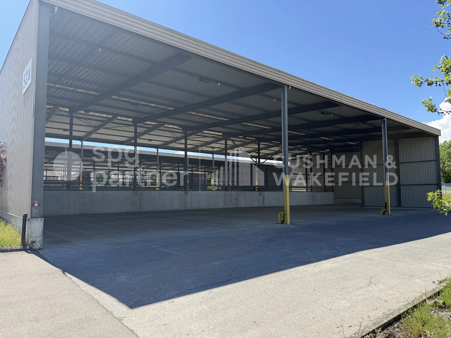 Functional and modular halls in the heart of the Vaud Coast - Verrerie 2A - Photo 2 of 6
