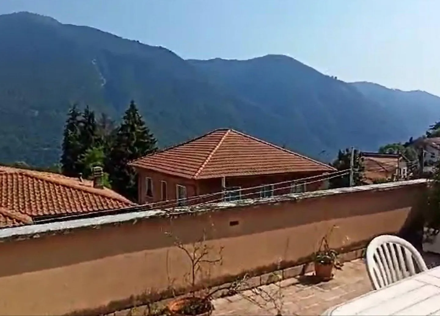 2-Familienhaus im Dorfkern an sehr ruhiger, sonniger Aussichtslage ... - Foto 40 von 46