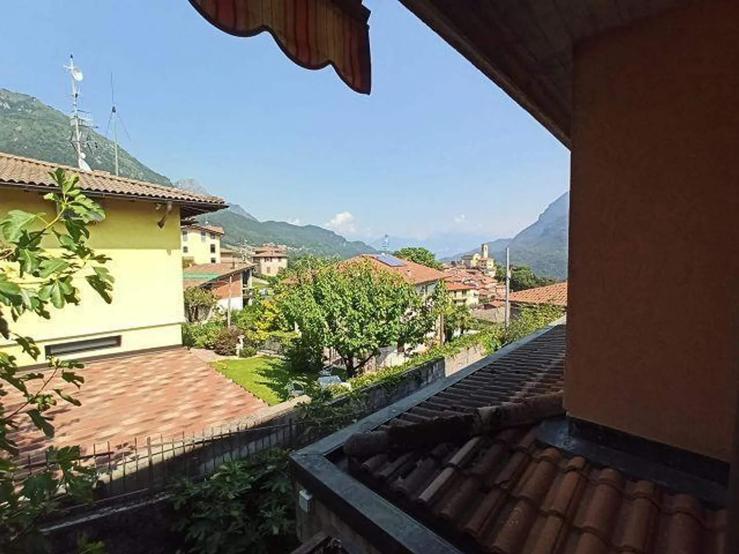 2-Familienhaus im Dorfkern an sehr ruhiger, sonniger Aussichtslage ... - Foto 42 von 46