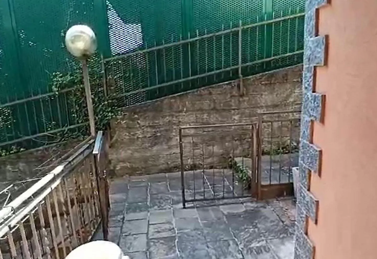 2-Familienhaus im Dorfkern an sehr ruhiger, sonniger Aussichtslage ... - Foto 45 von 46