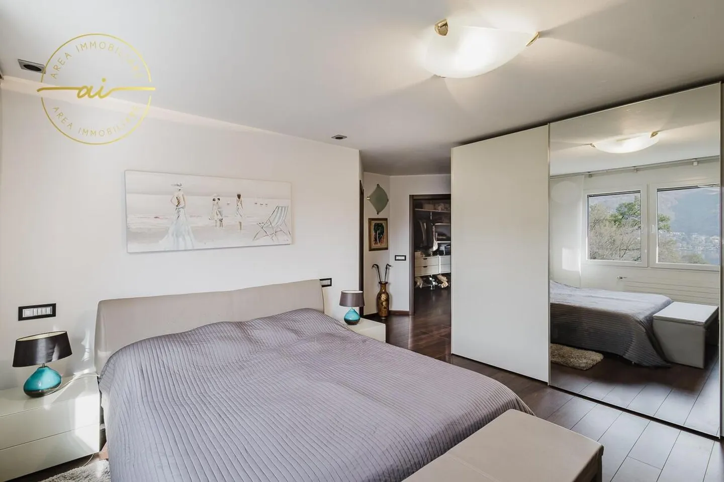 WONDERFUL SINGLE-FAMILY VILLA WITH LAKE VIEW IN FIGINO - Photo 12 of 13