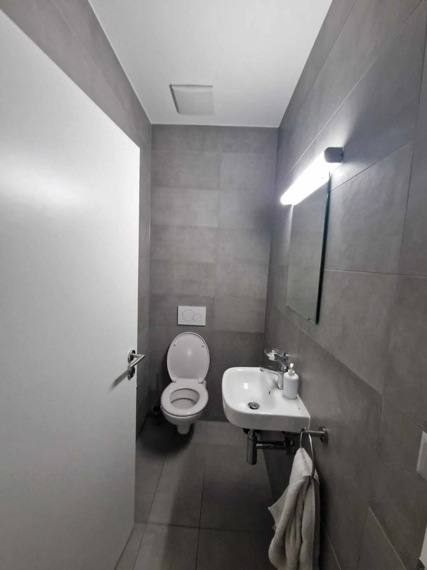 Appartement de 4 pièces au centre de Lausanne - Photo 2 sur 8