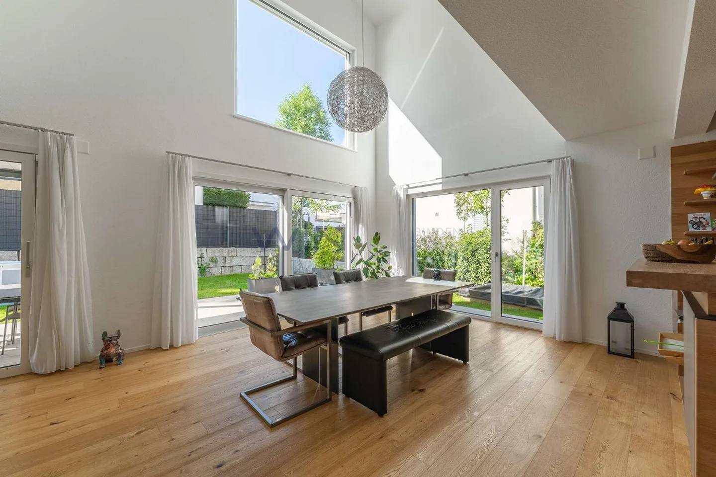 Stylisches Loft mit Smart-Features - Foto 1 von 10