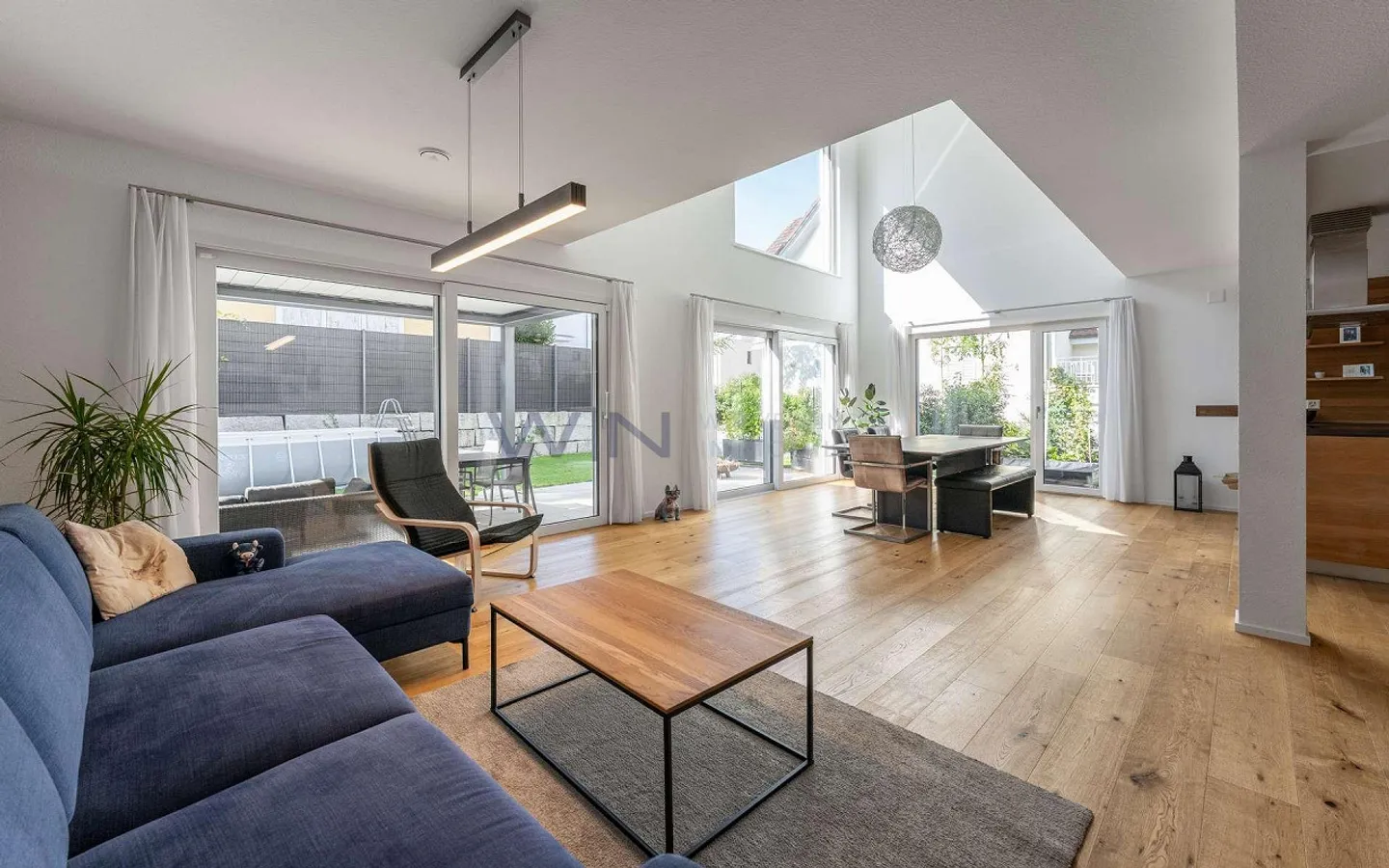 Stylisches Loft mit Smart-Features - Foto 2 von 10