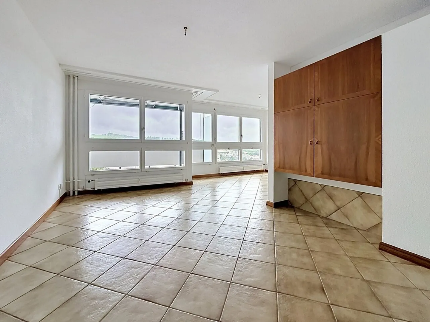 Appartement spacieux avec vue - Photo 7 sur 10