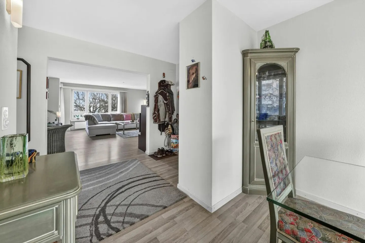 Charming Apartment in Witikon - Photo 5 of 19