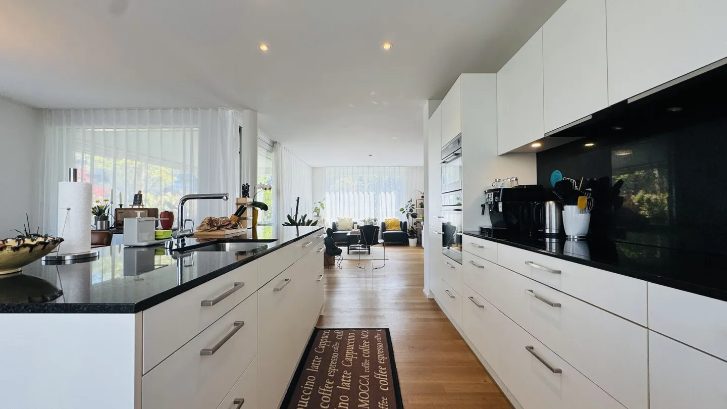 Modernes Erdgeschoss-Apartment - Foto 4 von 17