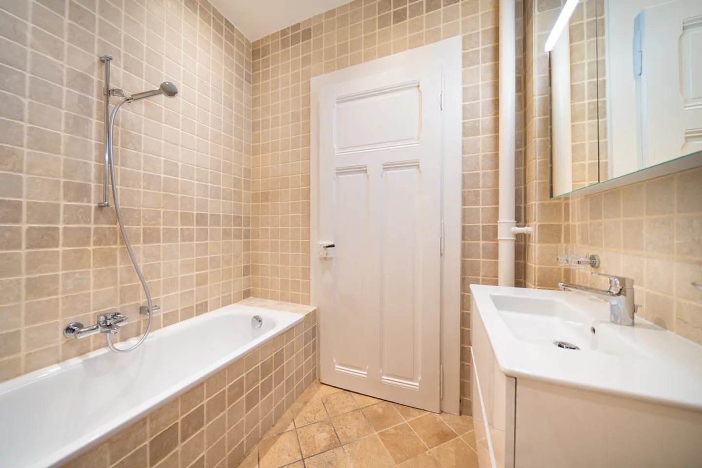 Wohnung mieten - Foto 6 von 9