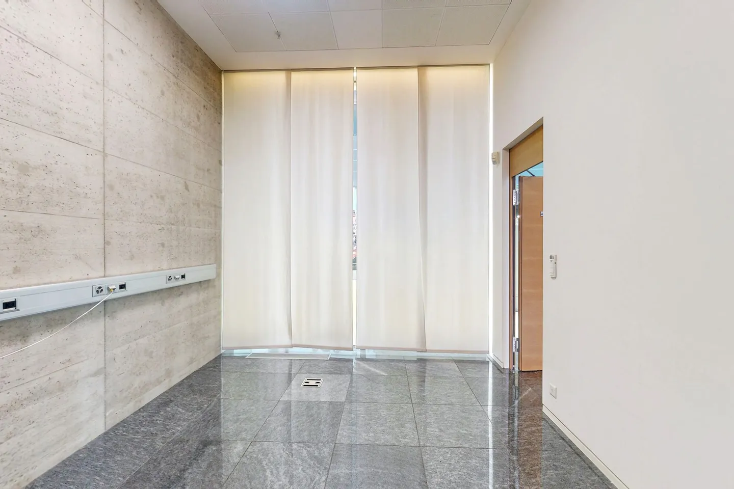 Spazio Commerciale a Locarno - Foto 5 di 8