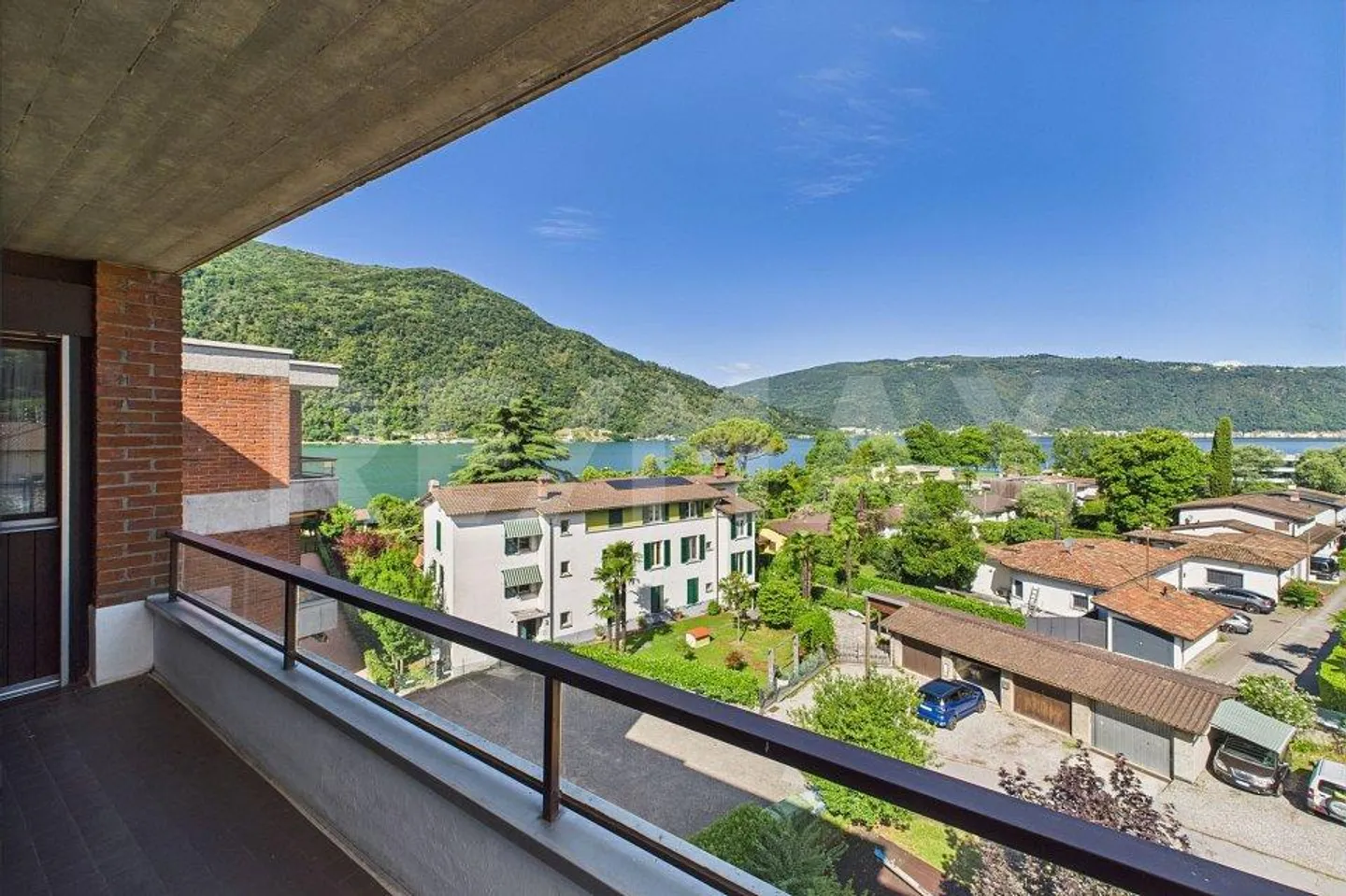 Appartamento di lusso sul lago - Foto 10 di 13