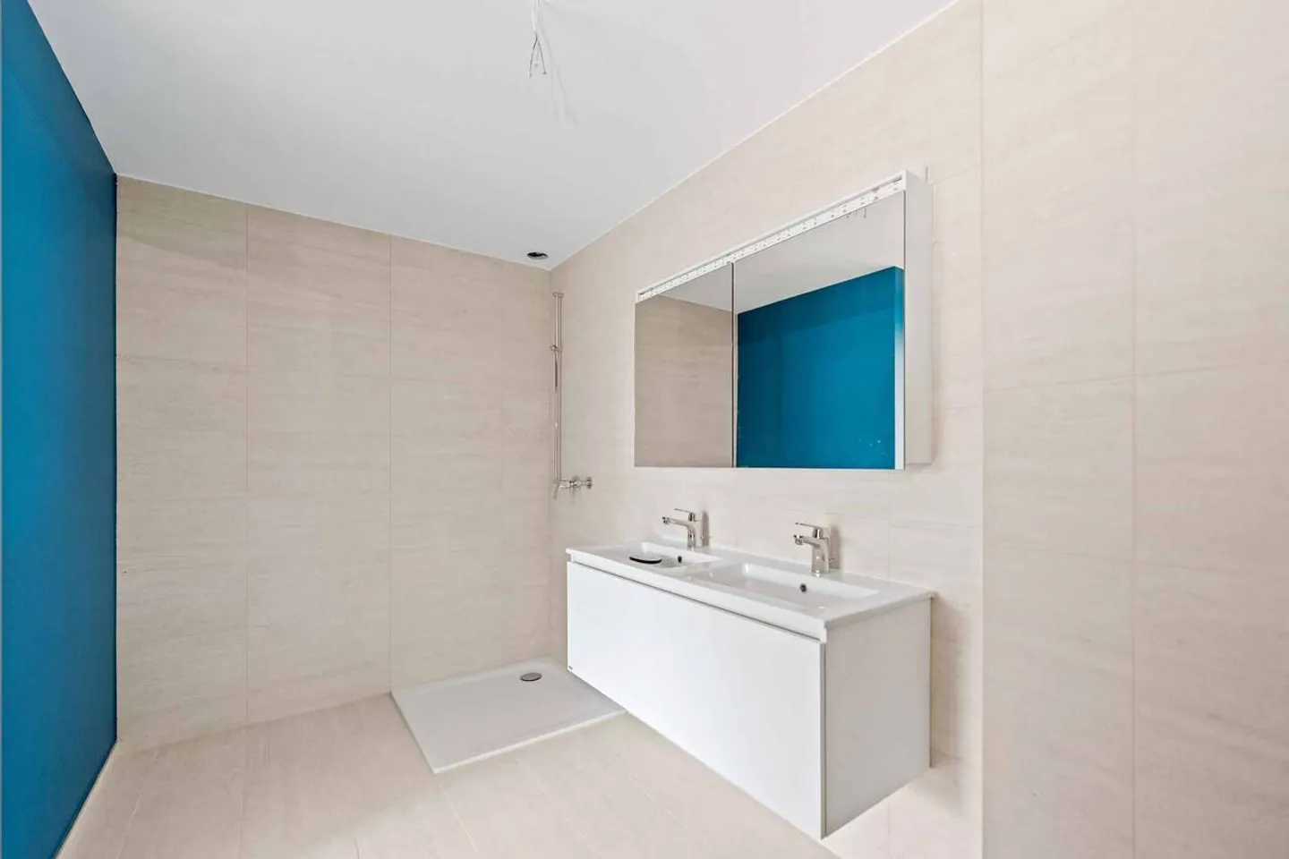 A new high-end penthouse! - Photo 5 of 6