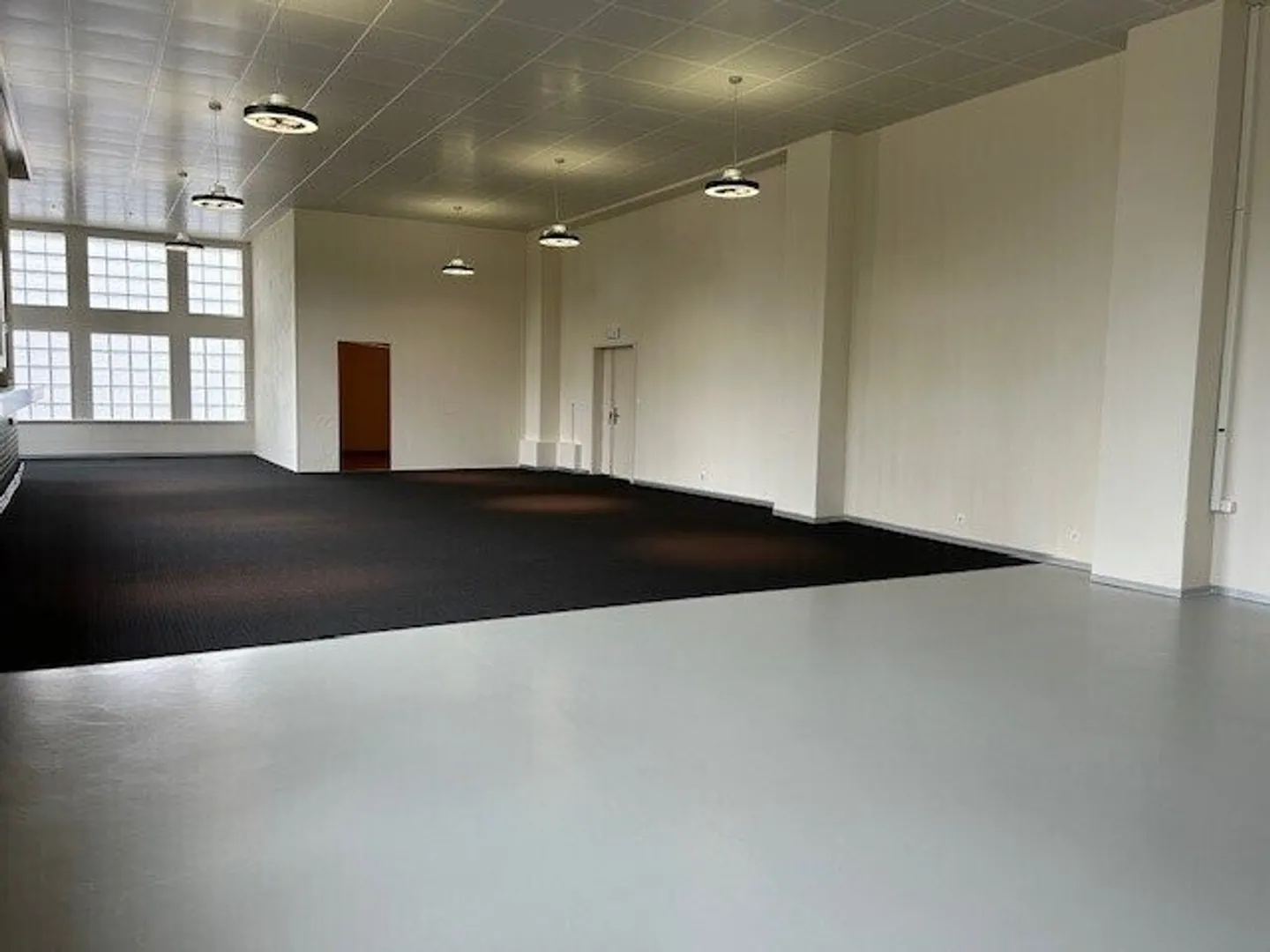 Büro- und Gewerbeflächen im Gewerbezentrum Walke Herisau - Foto 3 von 8