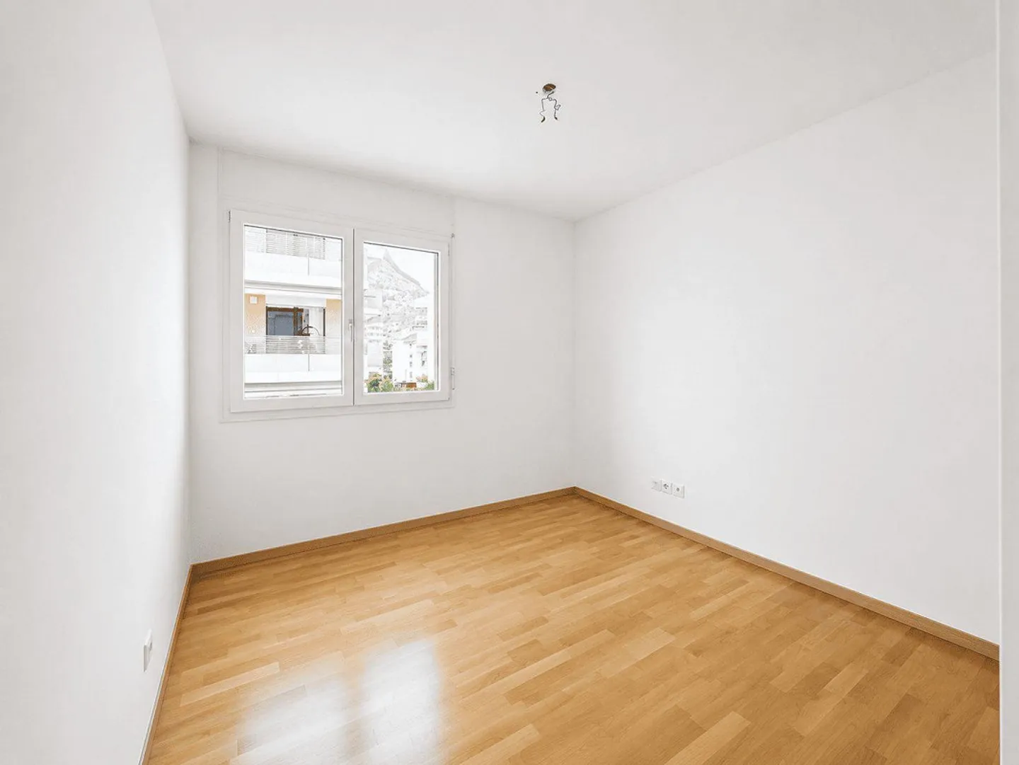 Locarno: Attractive 4.5-Room Holiday Apartment - Photo 8 of 10