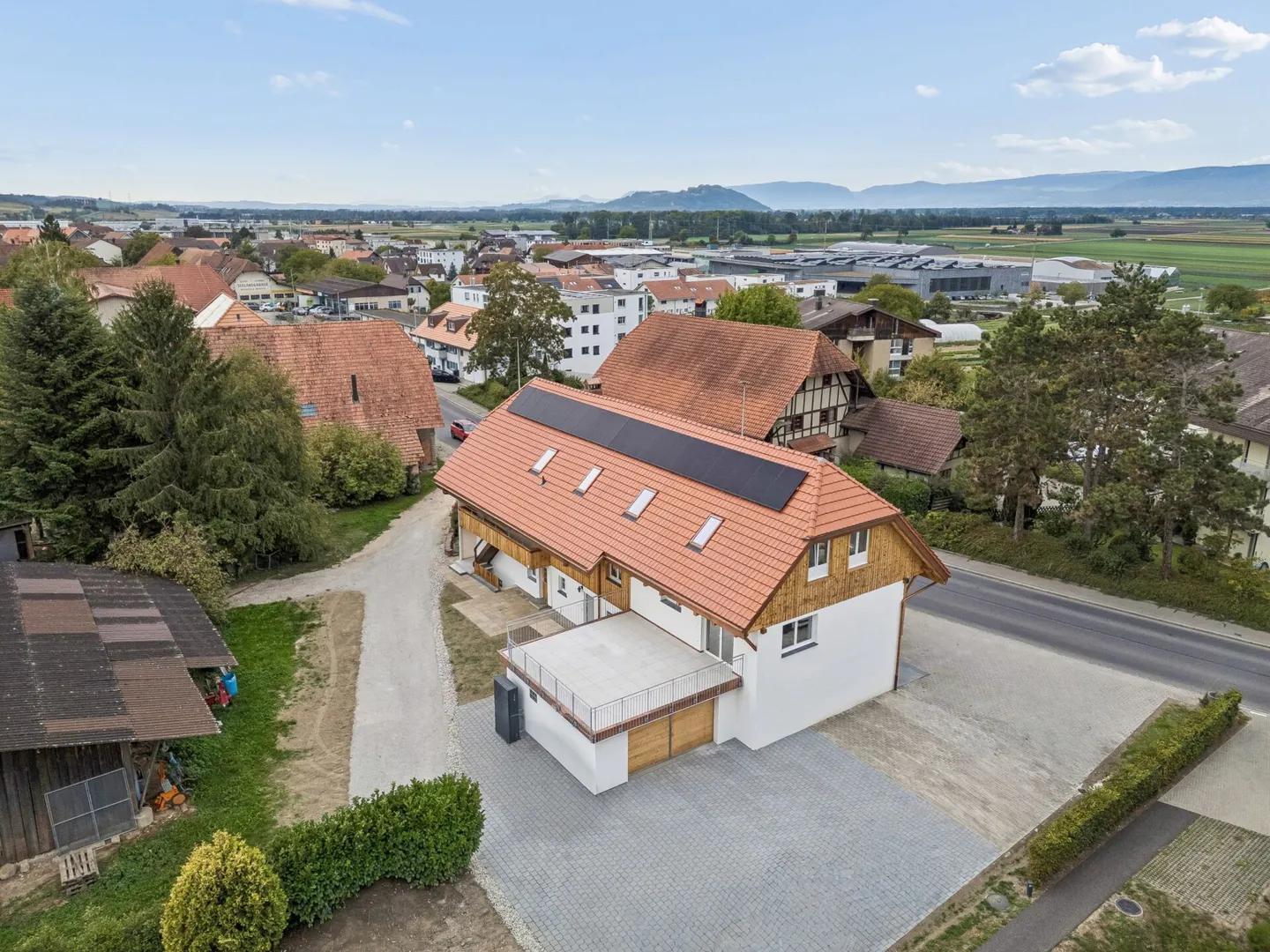 Well-maintained 2.5-room apartment with garden seating area - Photo 9 of 13