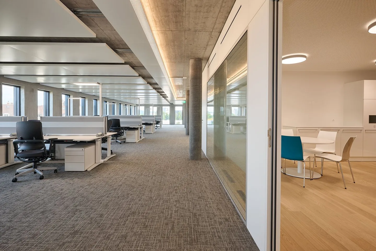 Exklusive Büroflächen im Grosspeter Tower - Foto 6 von 12