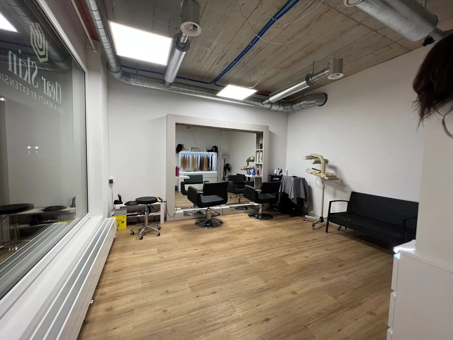 Subtenant wanted - Photo 2 of 2