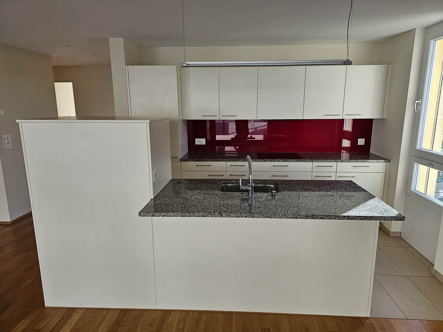 Moderne 4.5-Zimmer-Wohnung - Foto 4 von 12