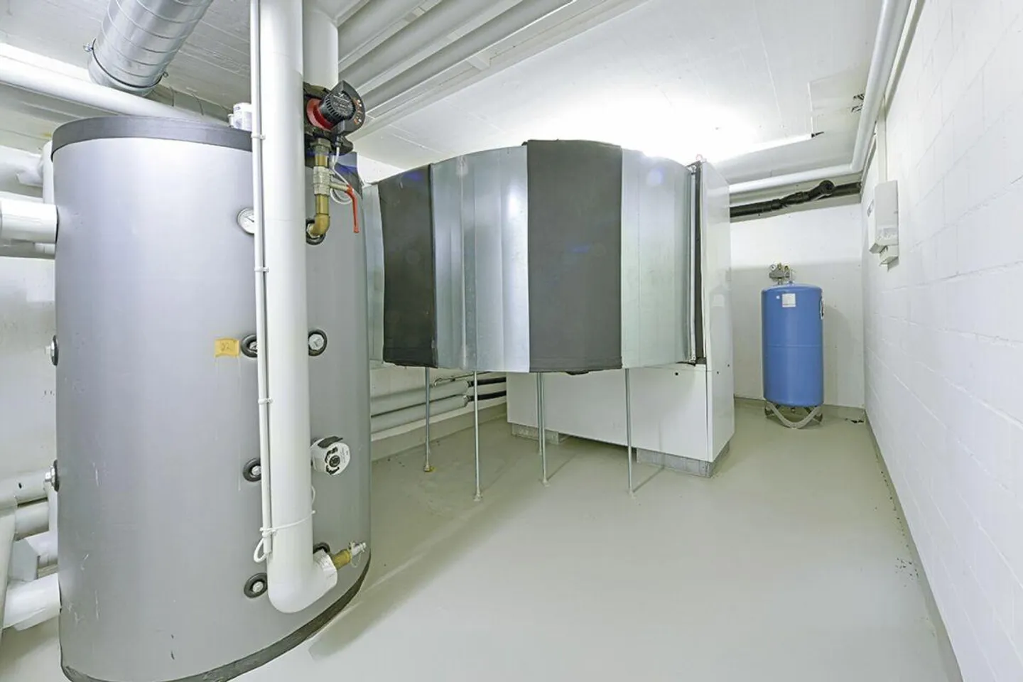 Appartement moderne avec jardin - Photo 12 sur 19