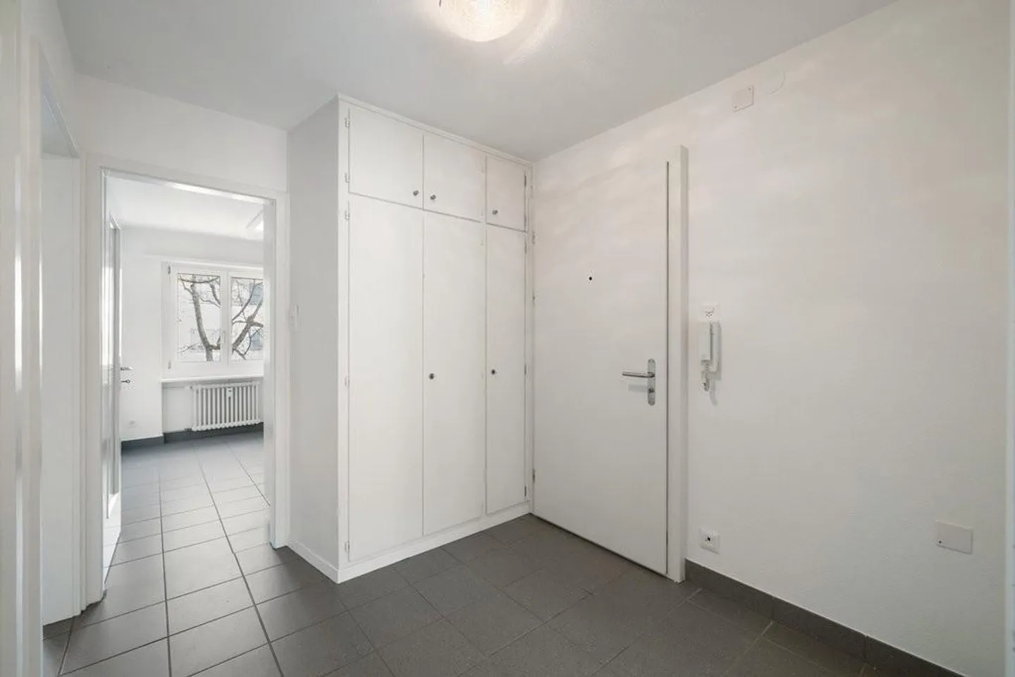 Apartment for rent - Photo 6 of 11