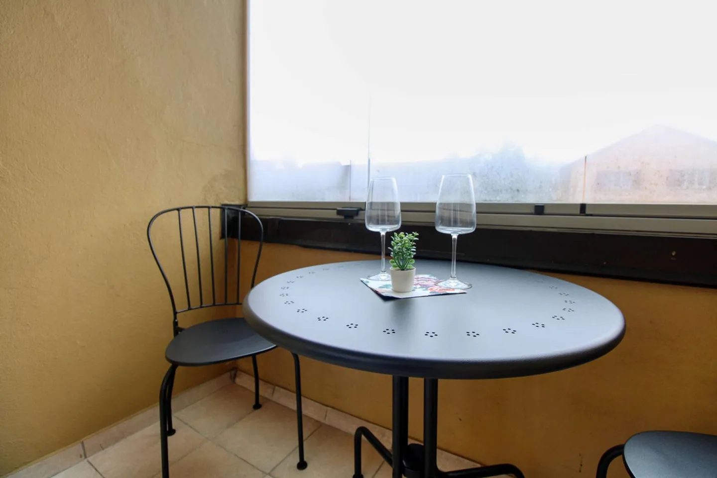 Your Stylish Coliving in Zürich's Vibrant Höngg District - Foto 11 von 13