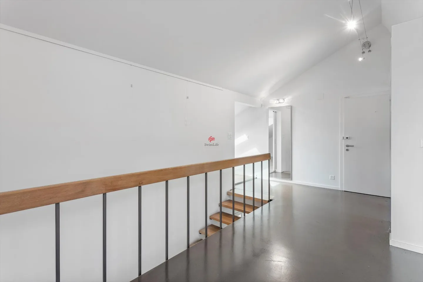 Propriété élégante avec 8,5 pièces et vue panoramique - Photo 7 sur 13