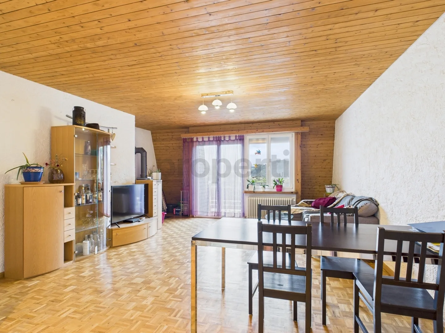 Appartamento accogliente di 3,5 stanze in una posizione tranquilla a Zwingen - Foto 1 di 7