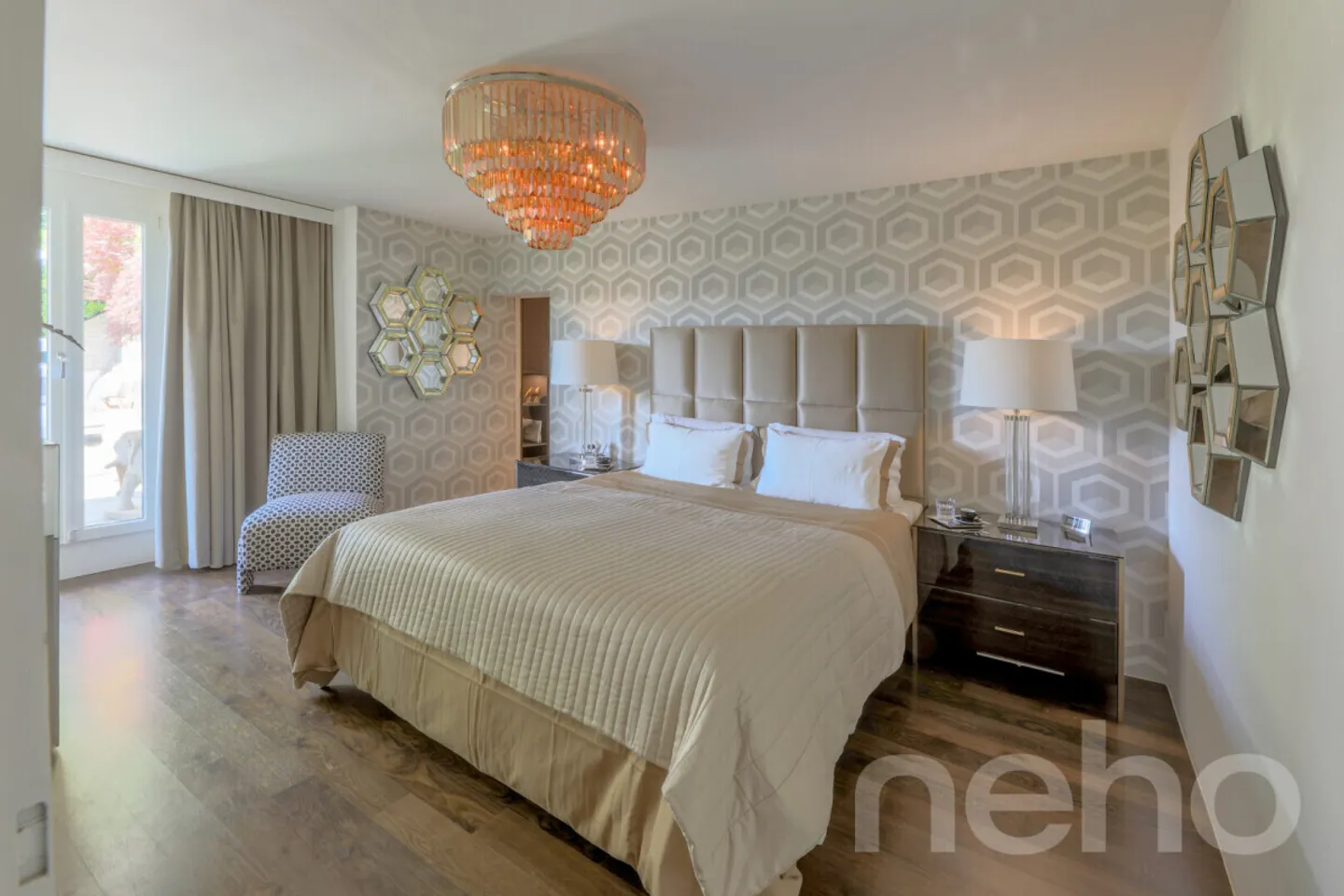 Exclusive Terrace Apartment with View - Photo 11 of 12