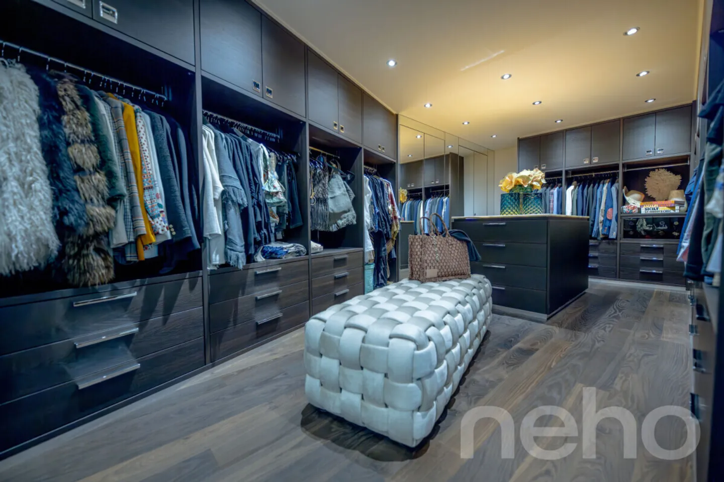 Exclusive Terrace Apartment with View - Photo 12 of 12