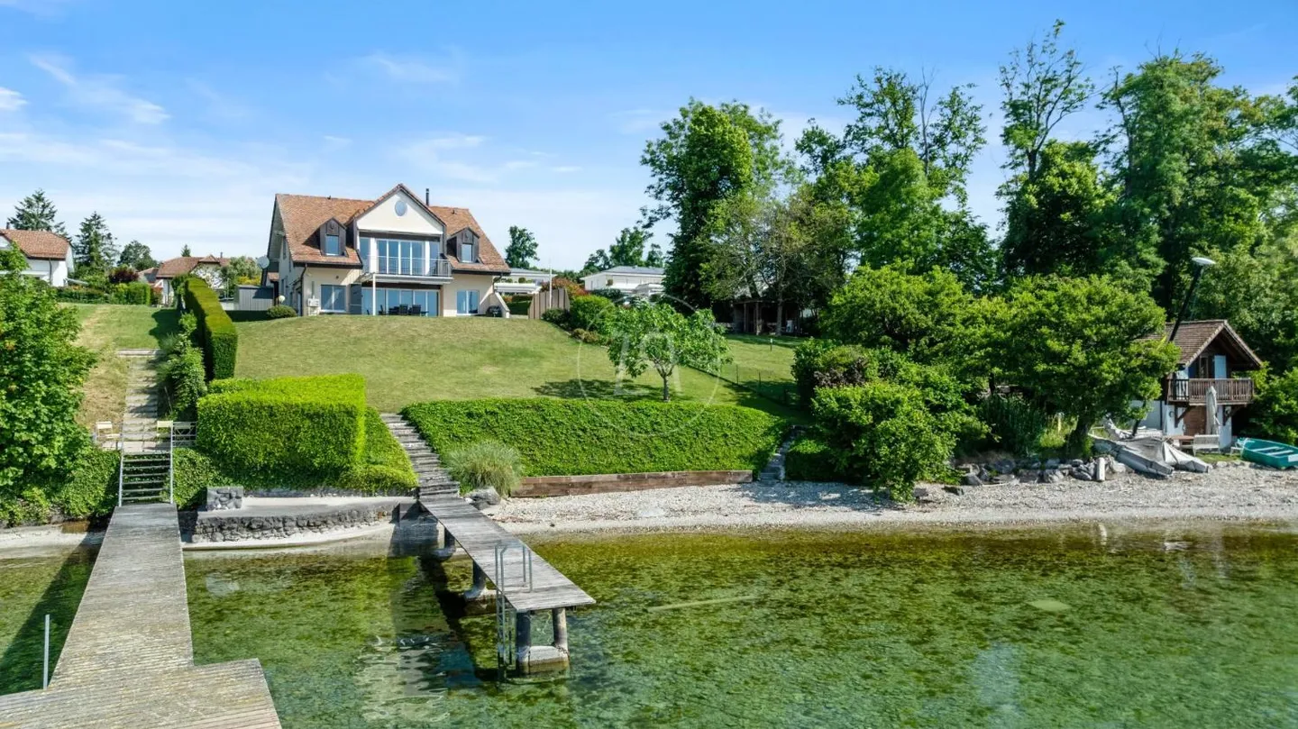 6,5-Zimmer-Haus - Foto 1 von 13