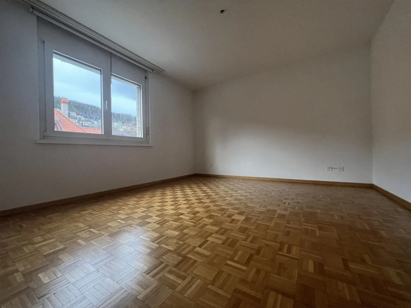 Charmant Appartement en Attique - Photo 6 sur 9