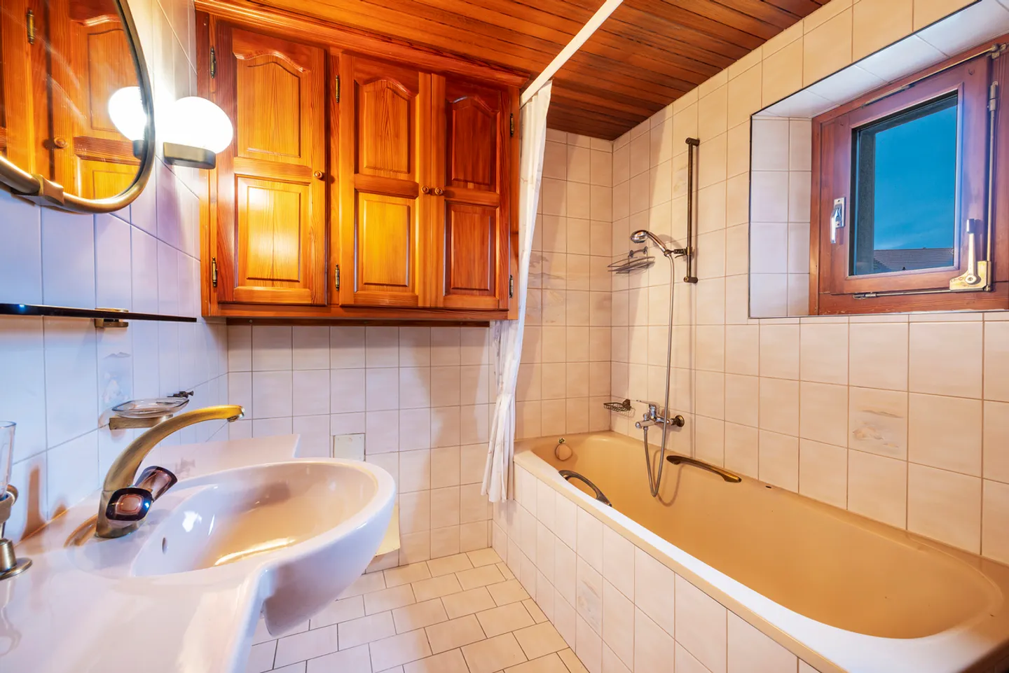 Casa di villaggio situata nel cuore di Roche - Foto 6 di 15