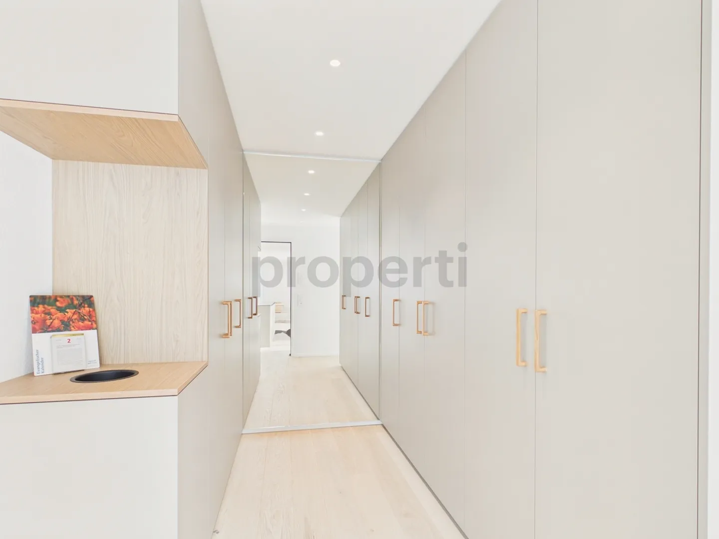 Modernes 3.5-Zimmer-Apartment mit Balkonen - Foto 5 von 12