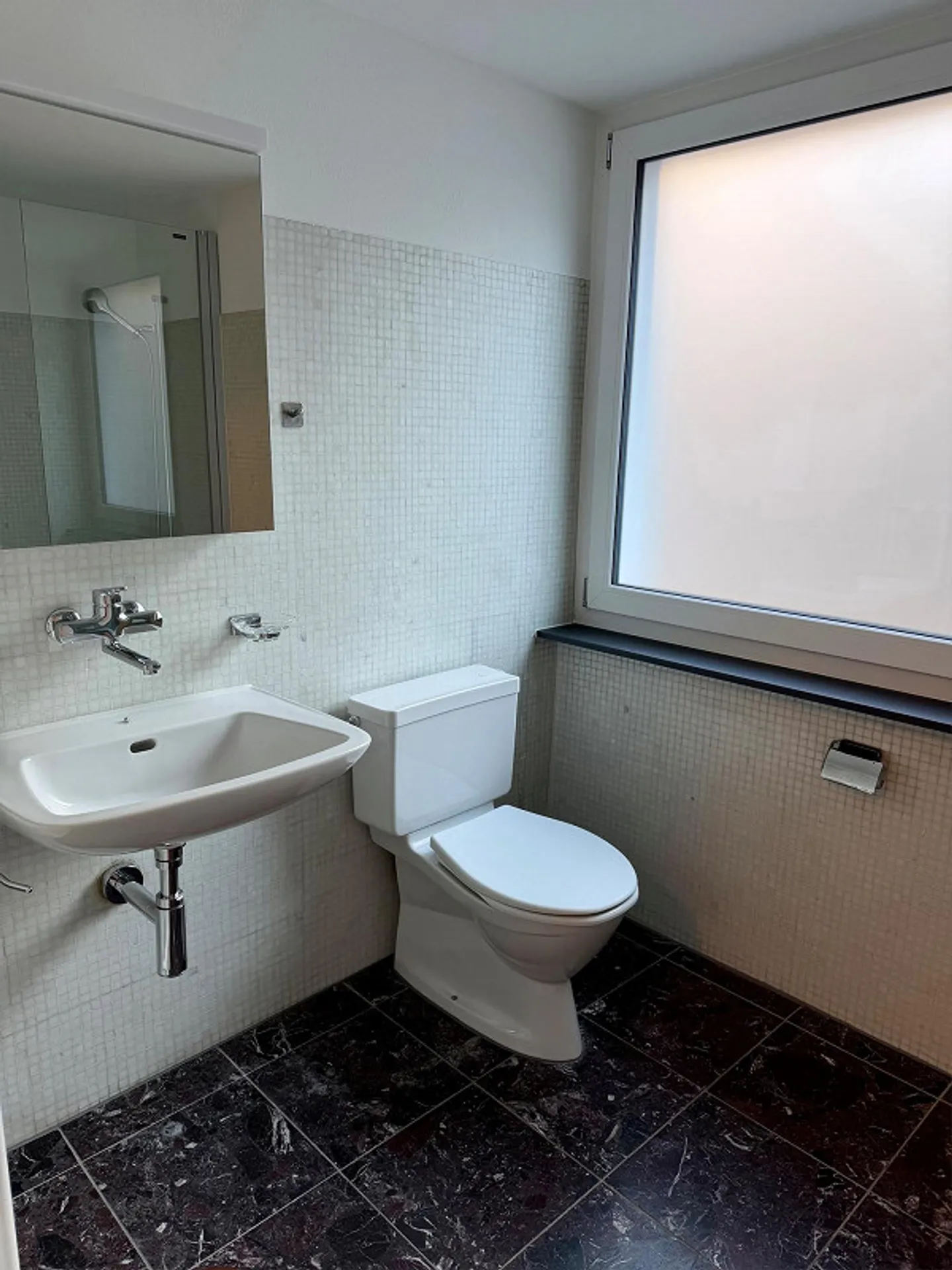 Near Spisertor - Completely renovated - Photo 11 of 12