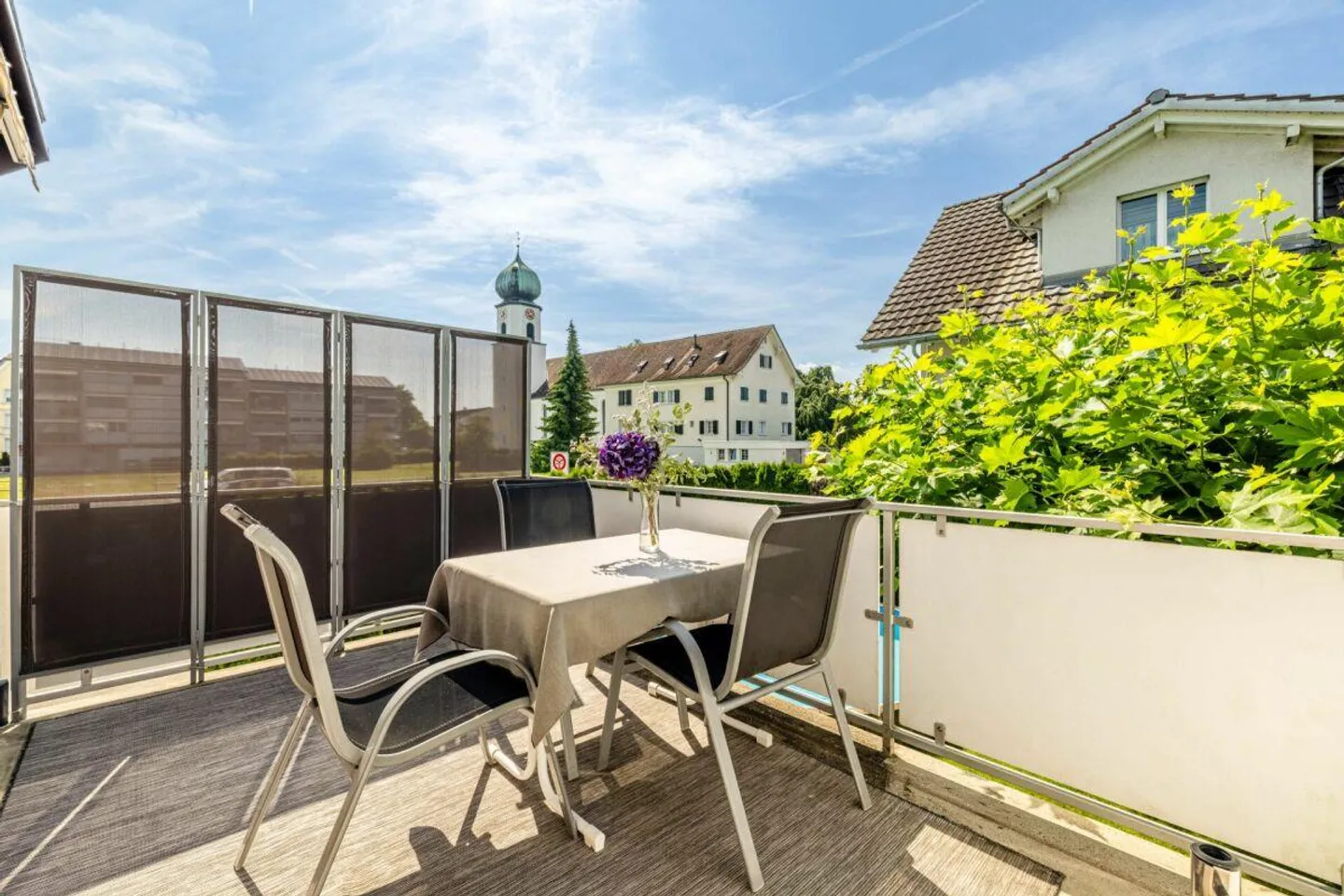 STILVOLLES 7.5-ZIMMER-EINFAMILIENHAUS  MIT POOL, IDYLLISCHEM GARTEN... - Foto 11 von 13