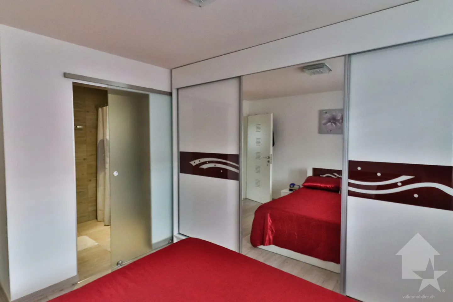 Belle villa composée de 2 appartements indépendants - Photo 9 sur 14