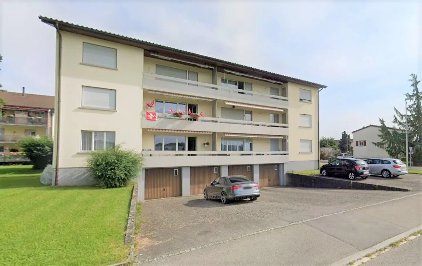 Attractive 4.5-room apartment on the ground floor with balcony - Photo 8 of 10