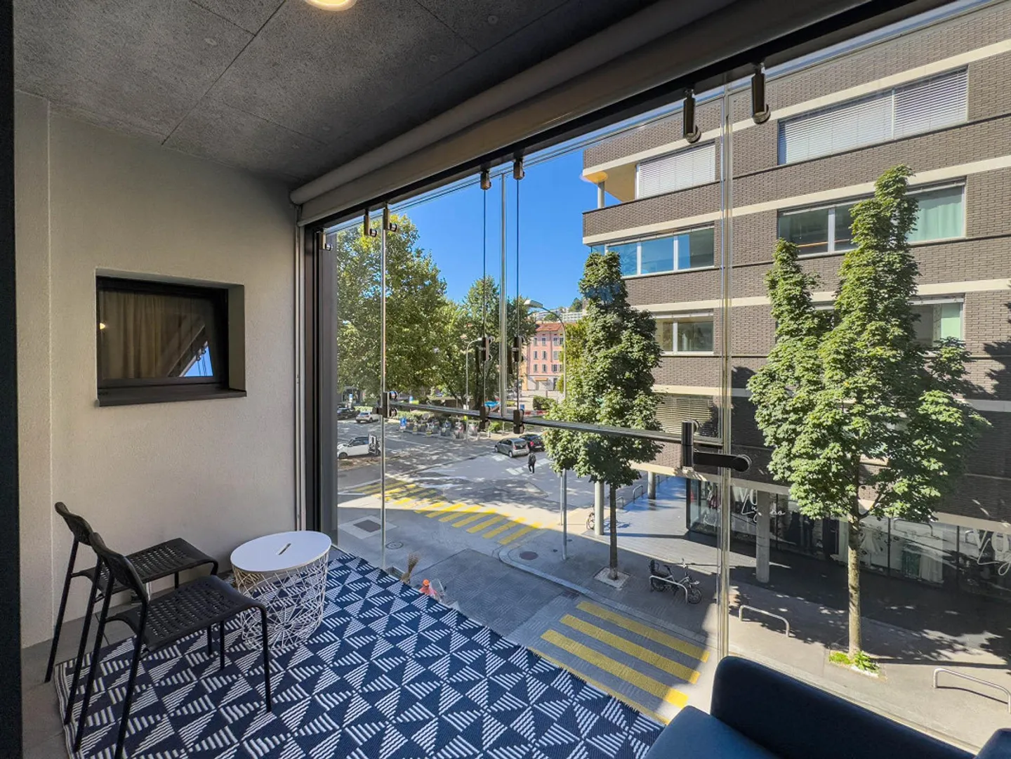 Moderne 3,5 pièces avec terrasse à Lugano - Photo 5 sur 7