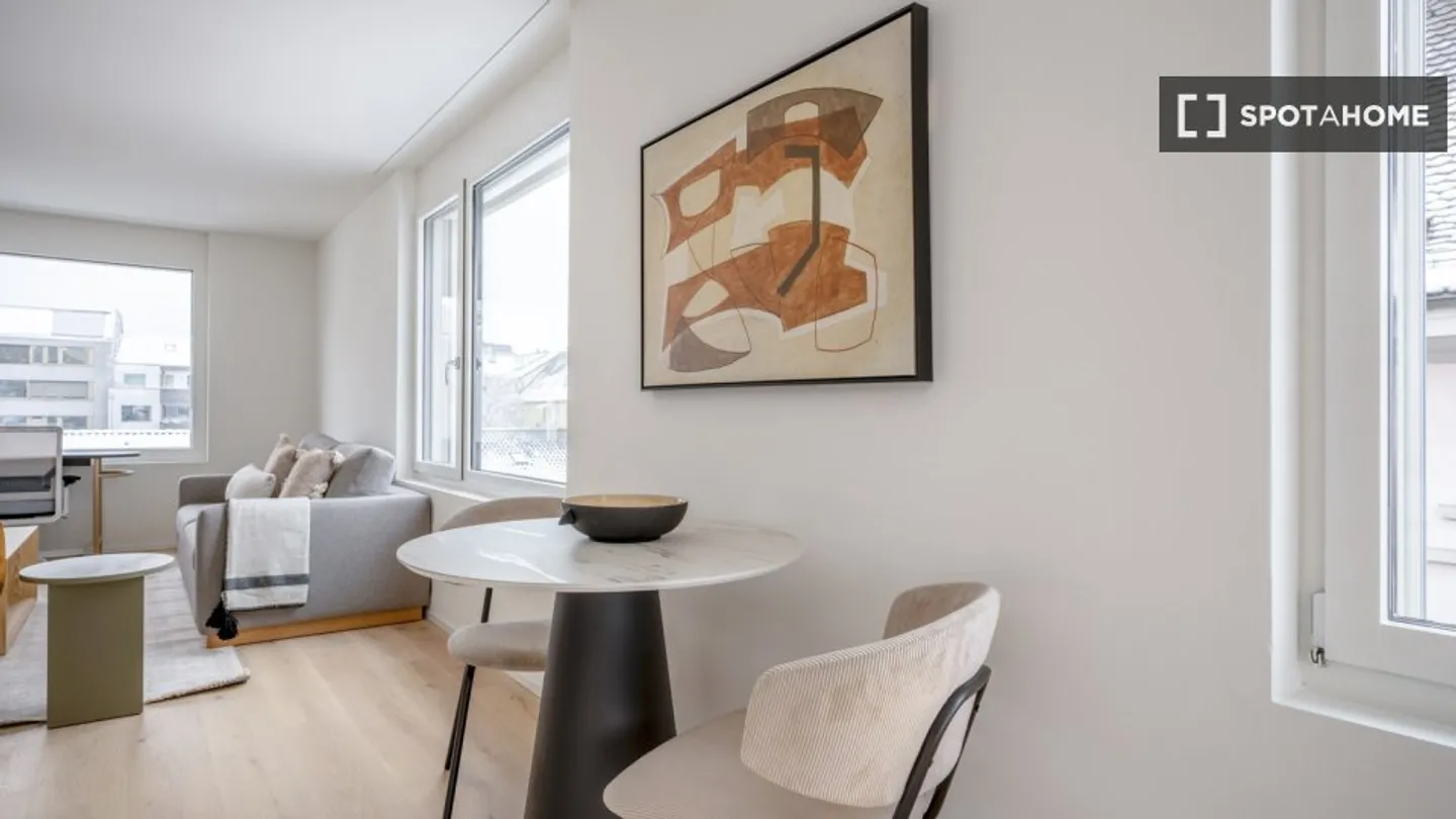 Discover, visit, and rent your new home online with complete confidence. - Photo 4 of 12