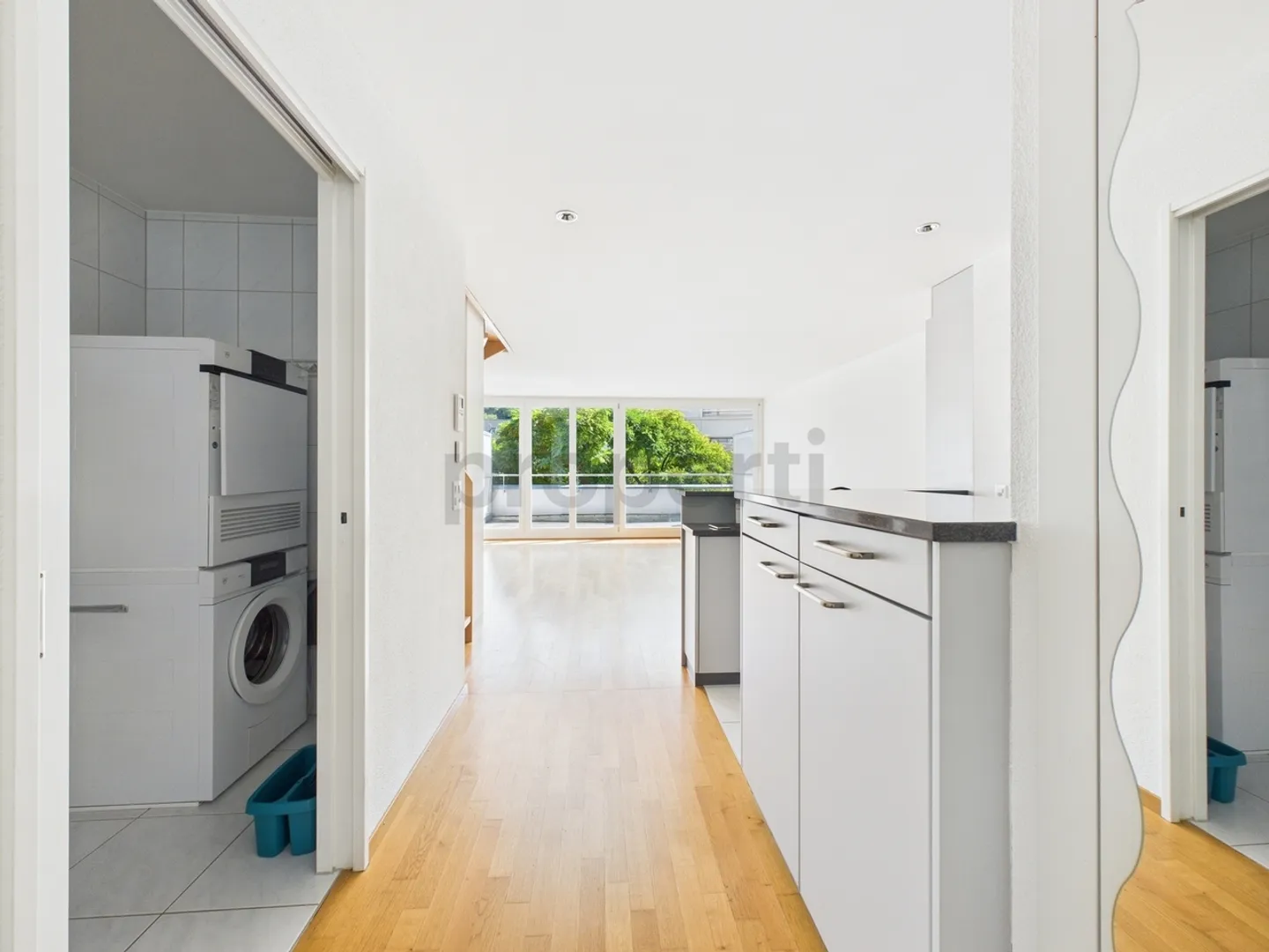 Maisonette moderna di 4,5 stanze con terrazza nel cuore di Birmensdorf ZH - Foto 8 di 12